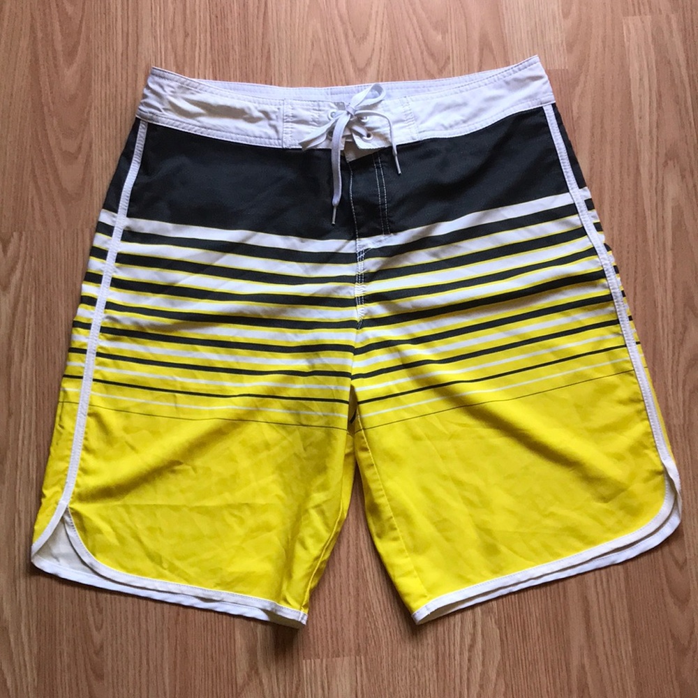 Men’s Bathing Suit/Board Shorts